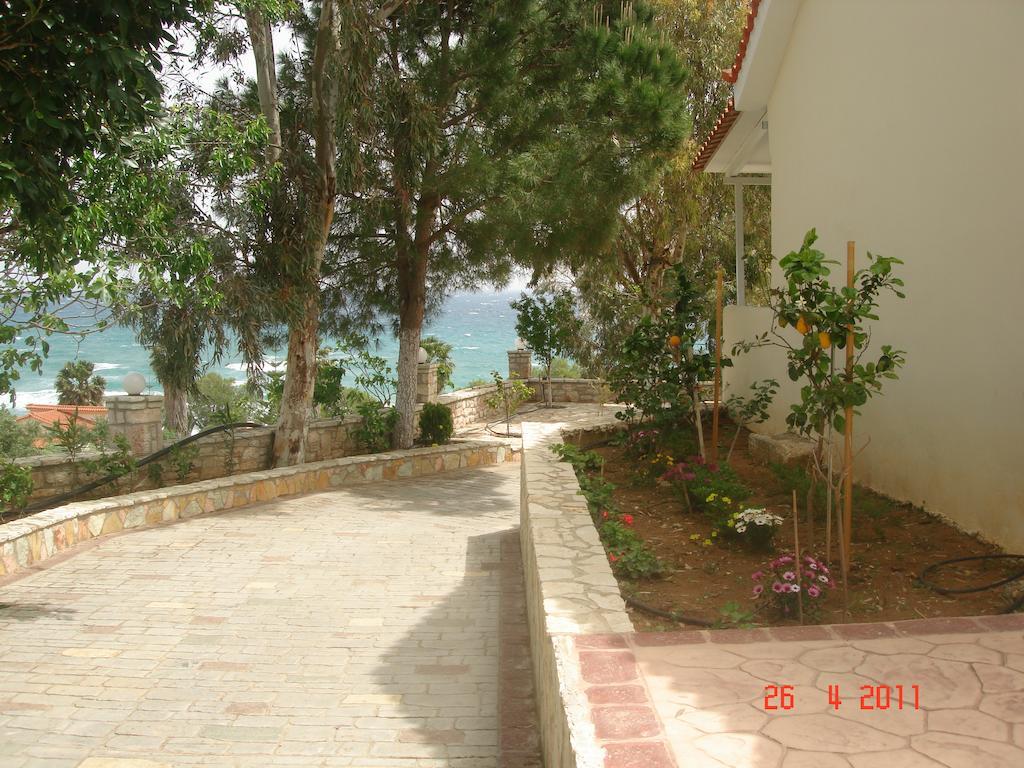 Hotel Pansion Koroni Exterior foto